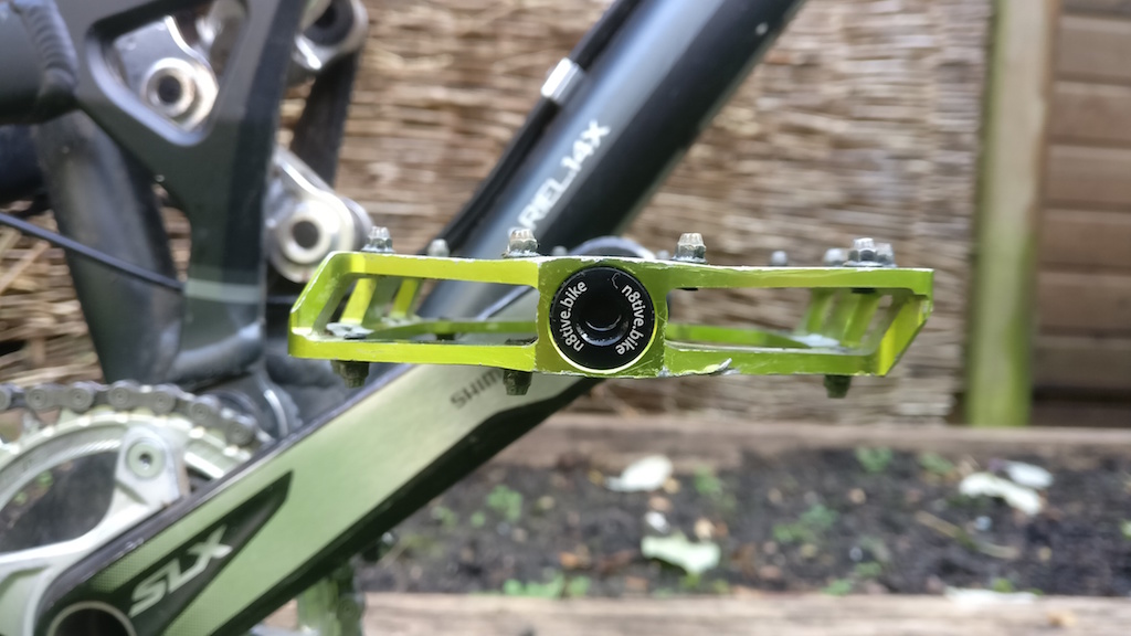 n8tive XC pedal side profile green